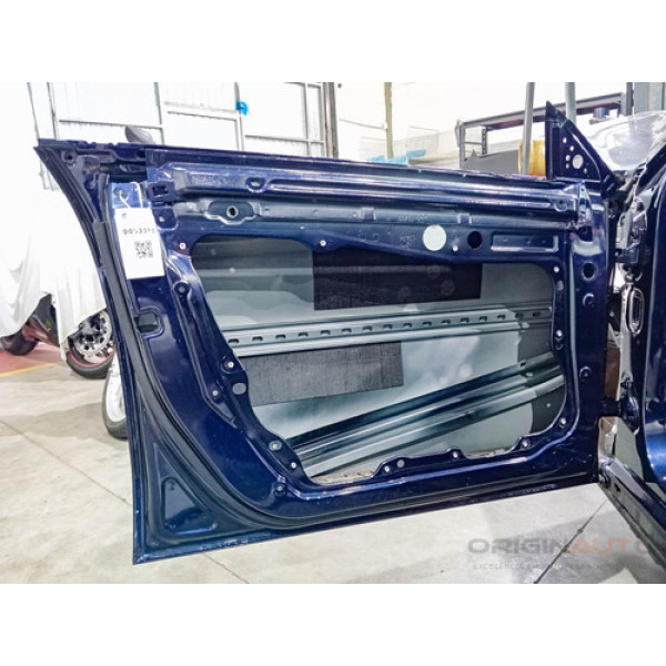 Porta Dianteira Esquerda Mercedes Cla200 2018 Detalhe