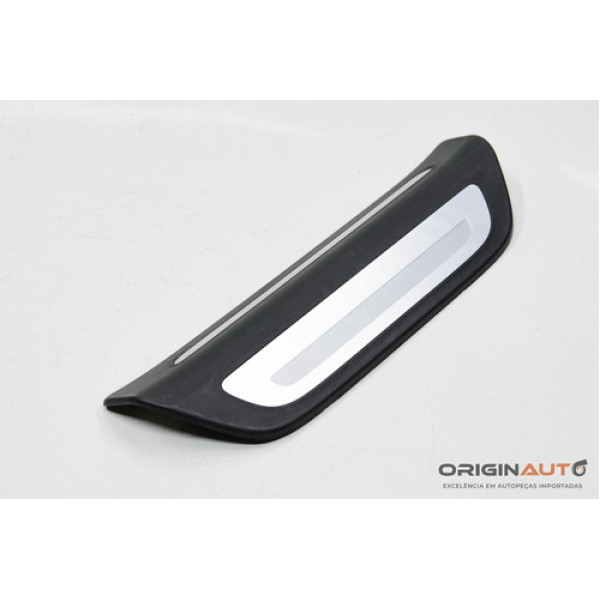 Soleira Traseira Direita Audi Q3 2.0 Quattro Tfsi 2014 8u085