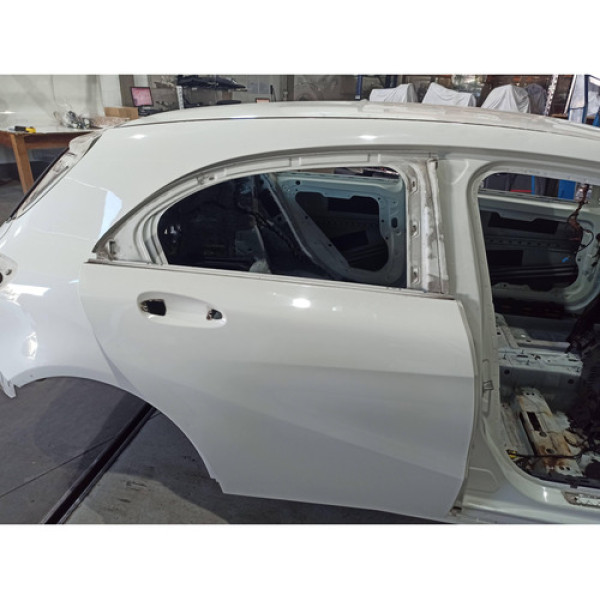 Porta Traseira Direita Mercedes A200 2015 Nd